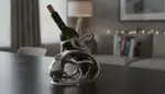 Kunstvolle Präsentation: Design Flaschenhalter