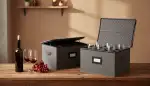 Weinbar: Gläser und Flaschen stilvoll präsentieren